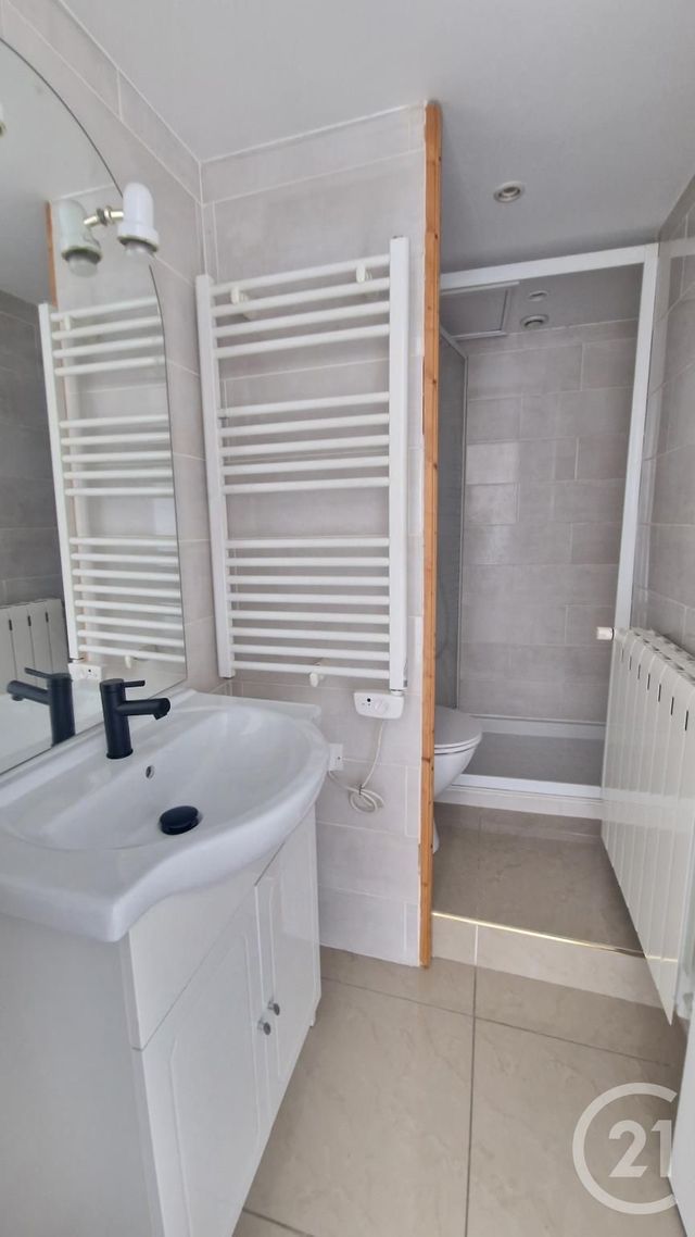 Appartement F2 à louer - 2 pièces - 32.11 m2 - ROUEN - 76 - HAUTE-NORMANDIE - Century 21 Thillard Et Duhamel