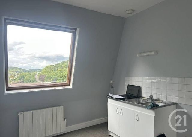 Appartement F3 à louer - 3 pièces - 69.65 m2 - ST LEGER DU BOURG DENIS - 76 - HAUTE-NORMANDIE - Century 21 Thillard Et Duhamel
