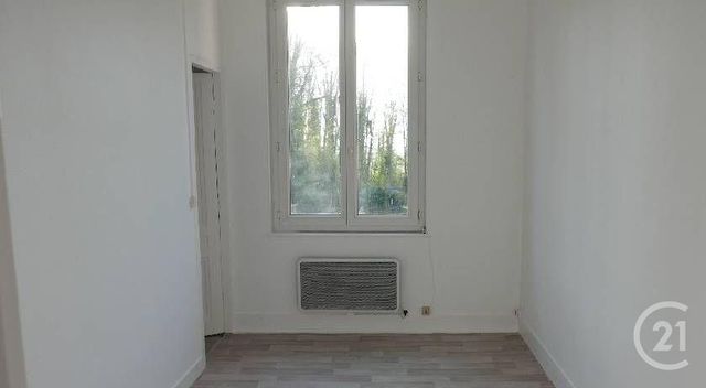 Appartement F2 à louer - 2 pièces - 43.17 m2 - ST LEGER DU BOURG DENIS - 76 - HAUTE-NORMANDIE - Century 21 Thillard Et Duhamel
