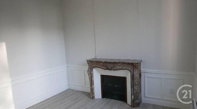 Appartement F2 à louer - 2 pièces - 43.17 m2 - ST LEGER DU BOURG DENIS - 76 - HAUTE-NORMANDIE - Century 21 Thillard Et Duhamel
