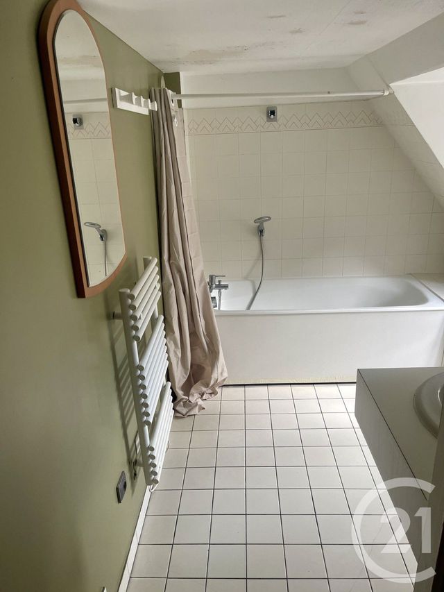 Appartement T1 à vendre - 1 pièce - 33.31 m2 - ROUEN - 76 - HAUTE-NORMANDIE - Century 21 Thillard Et Duhamel