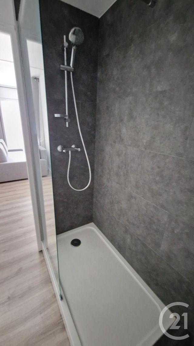 Appartement F1 à louer - 1 pièce - 19.99 m2 - ROUEN - 76 - HAUTE-NORMANDIE - Century 21 Thillard Et Duhamel