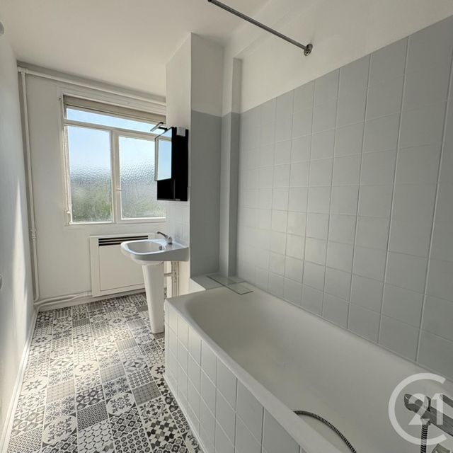 Appartement T3 à vendre - 3 pièces - 67.75 m2 - DEVILLE LES ROUEN - 76 - HAUTE-NORMANDIE - Century 21 Thillard Et Duhamel