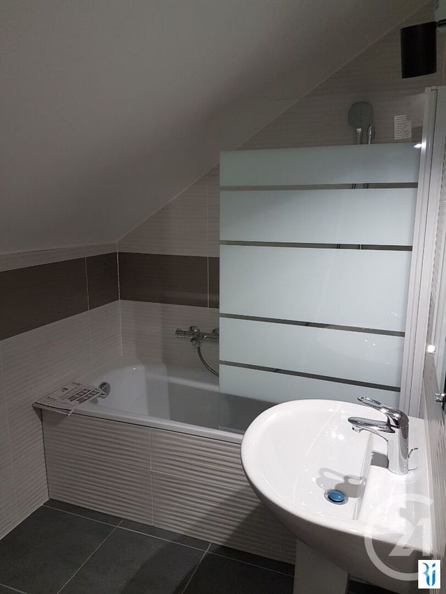 Appartement F1 à louer - 1 pièce - 20.54 m2 - ROUEN - 76 - HAUTE-NORMANDIE - Century 21 Thillard Et Duhamel
