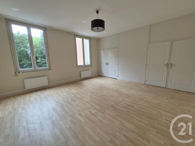 Appartement F3 à louer - 3 pièces - 83.7 m2 - ST LEGER DU BOURG DENIS - 76 - HAUTE-NORMANDIE - Century 21 Thillard Et Duhamel
