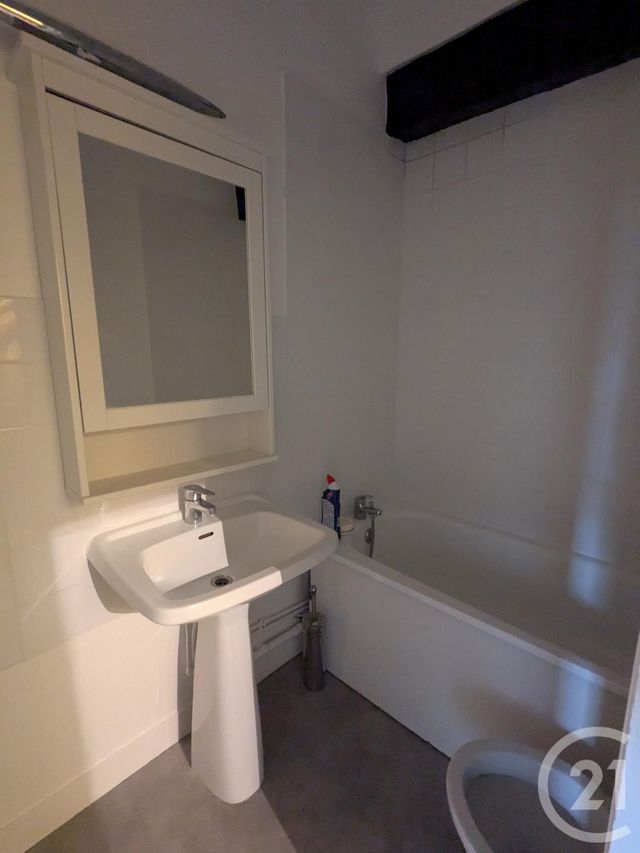 Appartement F2 à louer - 2 pièces - 34.55 m2 - ROUEN - 76 - HAUTE-NORMANDIE - Century 21 Thillard Et Duhamel