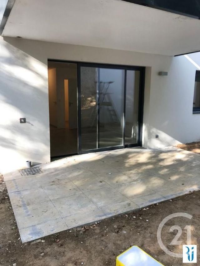 Appartement F2 à louer - 2 pièces - 41.8 m2 - MONT ST AIGNAN - 76 - HAUTE-NORMANDIE - Century 21 Thillard Et Duhamel