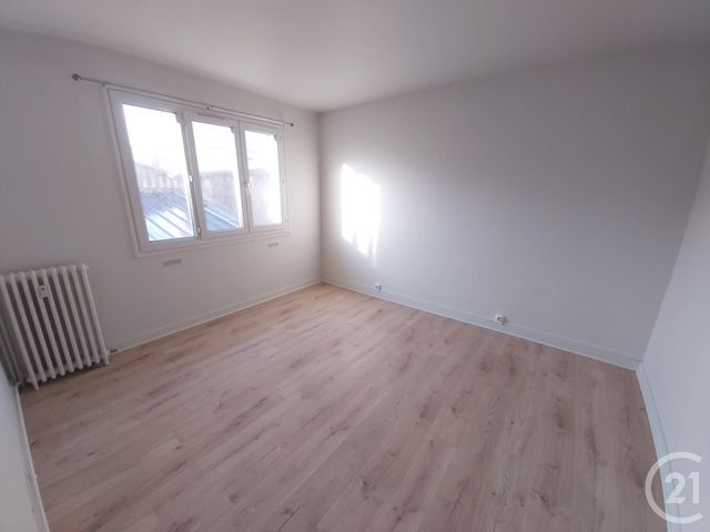 Appartement F3 à louer - 3 pièces - 67.1 m2 - ROUEN - 76 - HAUTE-NORMANDIE - Century 21 Thillard Et Duhamel