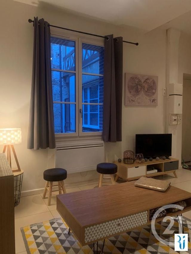 Appartement F1 à louer - 1 pièce - 18.84 m2 - ROUEN - 76 - HAUTE-NORMANDIE - Century 21 Thillard Et Duhamel