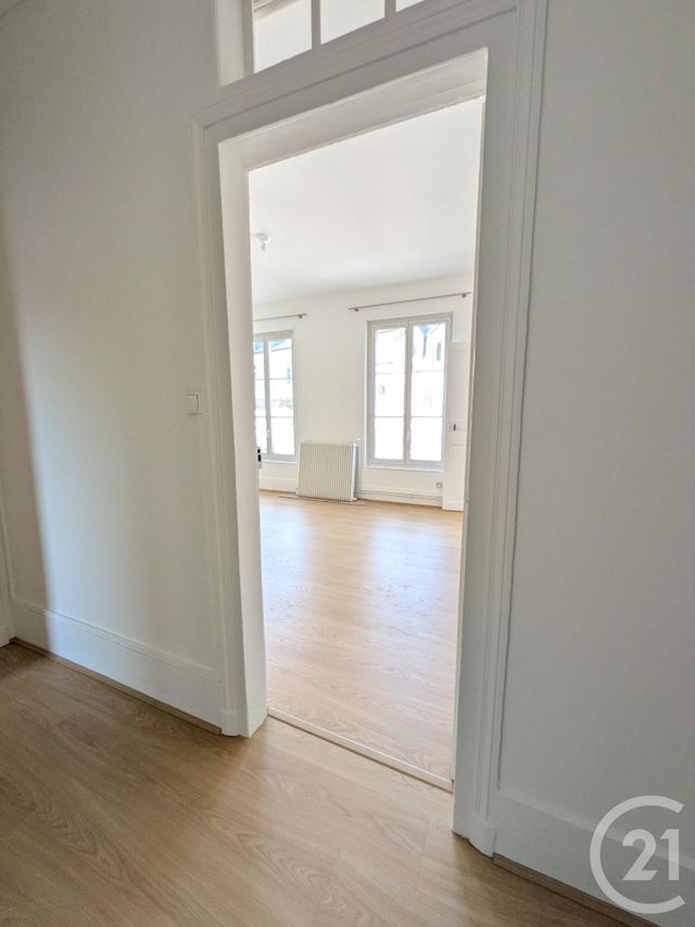 Appartement F3 à louer - 3 pièces - 58.0 m2 - ROUEN - 76 - HAUTE-NORMANDIE - Century 21 Thillard Et Duhamel