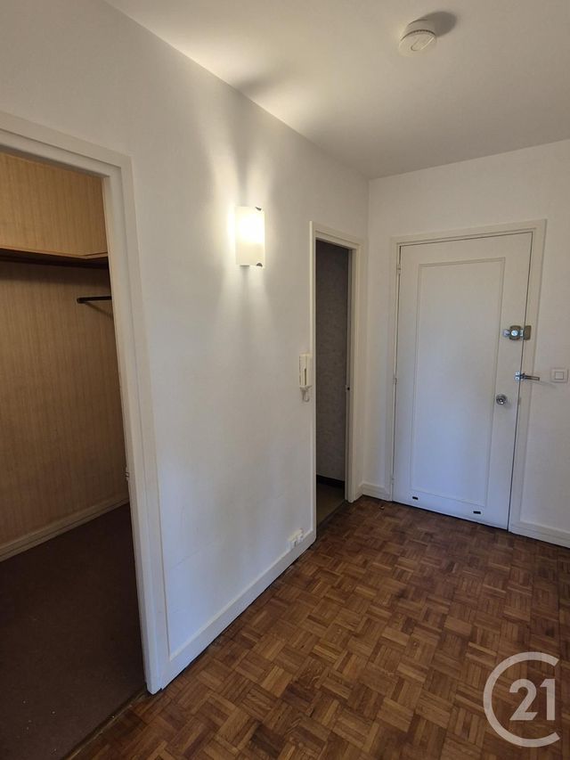 Appartement F2 à louer - 2 pièces - 51.6 m2 - ROUEN - 76 - HAUTE-NORMANDIE - Century 21 Thillard Et Duhamel