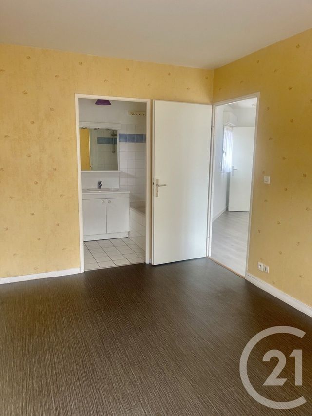 Appartement F2 à vendre - 2 pièces - 47.1 m2 - BOIS GUILLAUME - 76 - HAUTE-NORMANDIE - Century 21 Thillard Et Duhamel