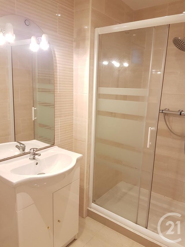 Appartement F1 à louer - 1 pièce - 33.88 m2 - ROUEN - 76 - HAUTE-NORMANDIE - Century 21 Thillard Et Duhamel
