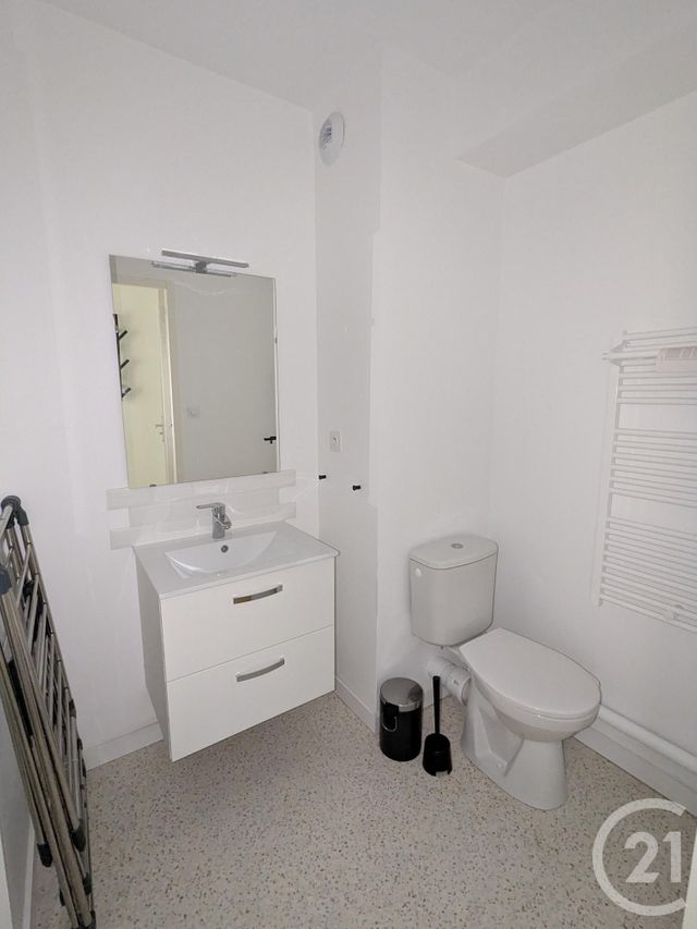 Appartement F1 à louer - 1 pièce - 23.87 m2 - ROUEN - 76 - HAUTE-NORMANDIE - Century 21 Thillard Et Duhamel