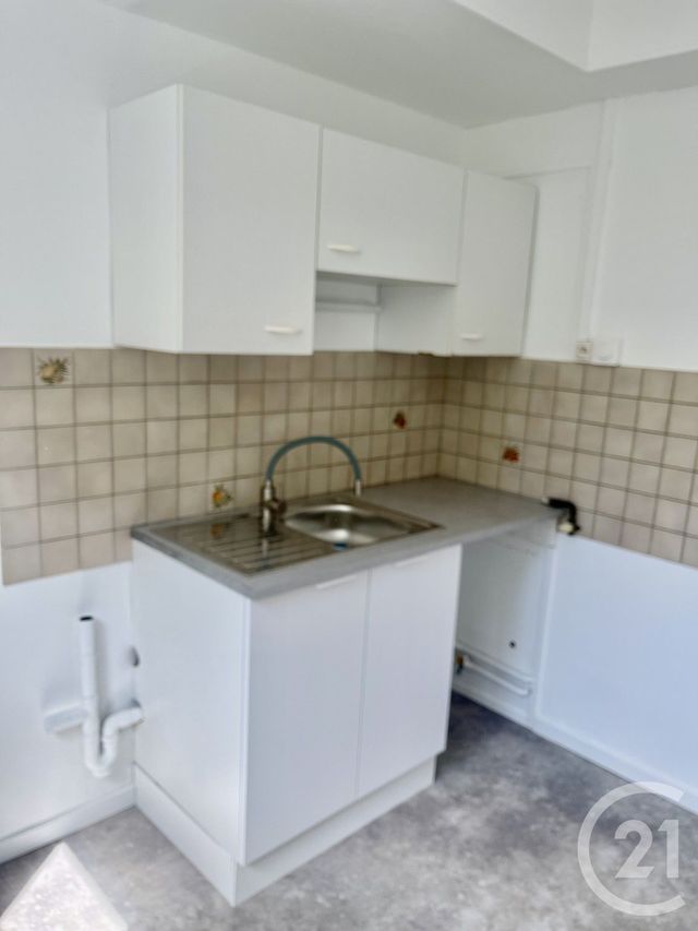 Appartement F2 à vendre - 2 pièces - 40.05 m2 - BIHOREL - 76 - HAUTE-NORMANDIE - Century 21 Thillard Et Duhamel