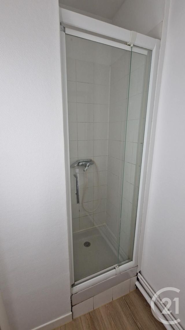 Appartement à louer - 2 pièces - 43.5 m2 - ROUEN - 76 - HAUTE-NORMANDIE - Century 21 Thillard Et Duhamel