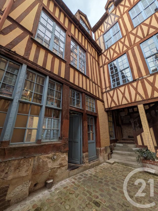 Appartement F2 à louer - 2 pièces - 32.35 m2 - ROUEN - 76 - HAUTE-NORMANDIE - Century 21 Thillard Et Duhamel