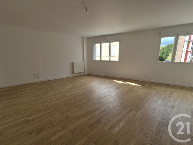 Appartement F4 à louer - 4 pièces - 83.0 m2 - ROUEN - 76 - HAUTE-NORMANDIE - Century 21 Thillard Et Duhamel