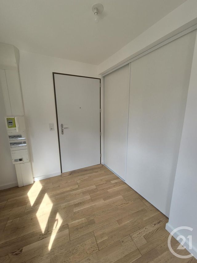 Appartement F4 à louer - 4 pièces - 83.0 m2 - ROUEN - 76 - HAUTE-NORMANDIE - Century 21 Thillard Et Duhamel