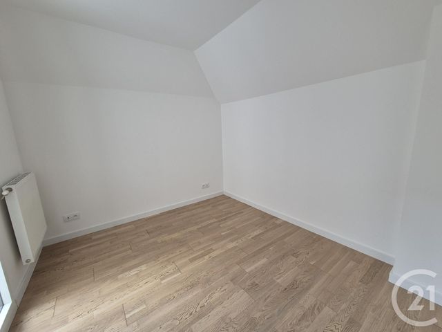 Appartement F4 à louer - 4 pièces - 83.0 m2 - ROUEN - 76 - HAUTE-NORMANDIE - Century 21 Thillard Et Duhamel