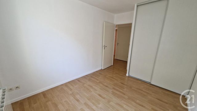 Appartement à louer - 2 pièces - 42.33 m2 - ROUEN - 76 - HAUTE-NORMANDIE - Century 21 Thillard Et Duhamel