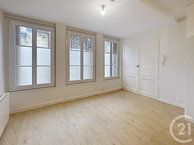 Appartement F1 à louer - 1 pièce - 29.03 m2 - ROUEN - 76 - HAUTE-NORMANDIE - Century 21 Thillard Et Duhamel