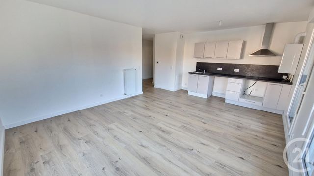 Appartement F4 à louer - 4 pièces - 80.08 m2 - MONT ST AIGNAN - 76 - HAUTE-NORMANDIE - Century 21 Thillard Et Duhamel