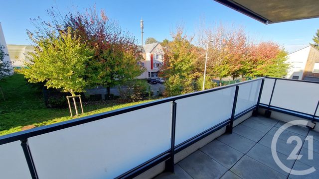 Appartement F4 à louer - 4 pièces - 80.08 m2 - MONT ST AIGNAN - 76 - HAUTE-NORMANDIE - Century 21 Thillard Et Duhamel