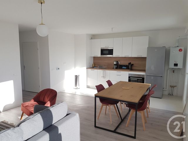 Appartement F3 à louer - 3 pièces - 70.19 m2 - MONT ST AIGNAN - 76 - HAUTE-NORMANDIE - Century 21 Thillard Et Duhamel